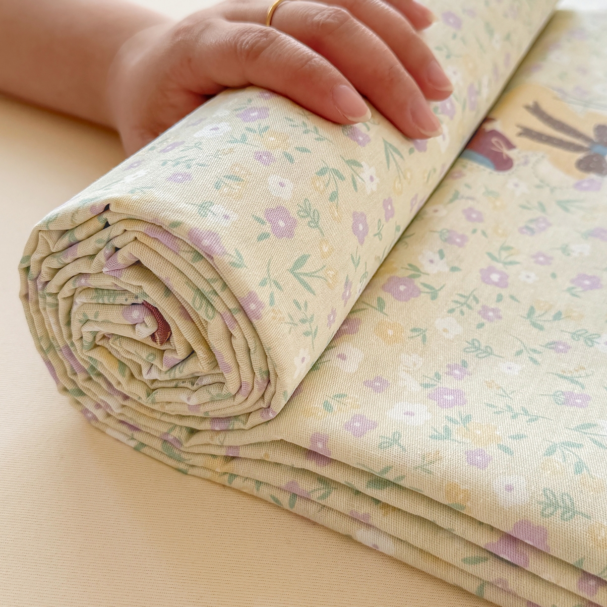 91家纺网 家纺一手货源 找家纺 尚帛 2026新款全棉时尚印花单床单 碎花学院