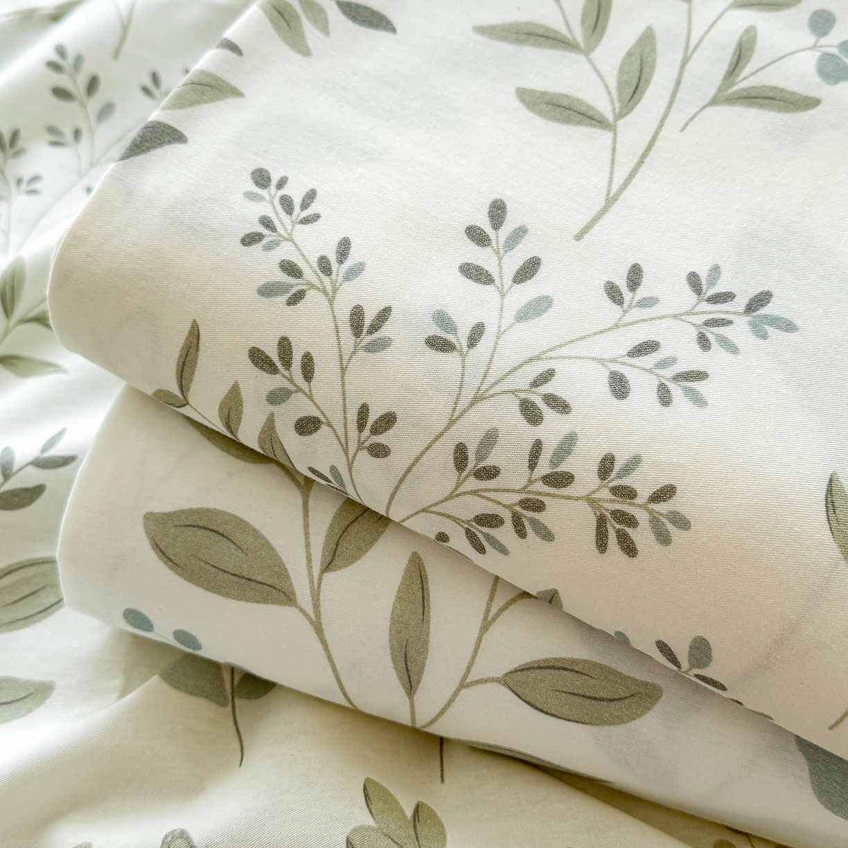 91家纺网 家纺一手货源 找家纺 尚帛 2026新款全棉时尚印花单床单 叶之恋