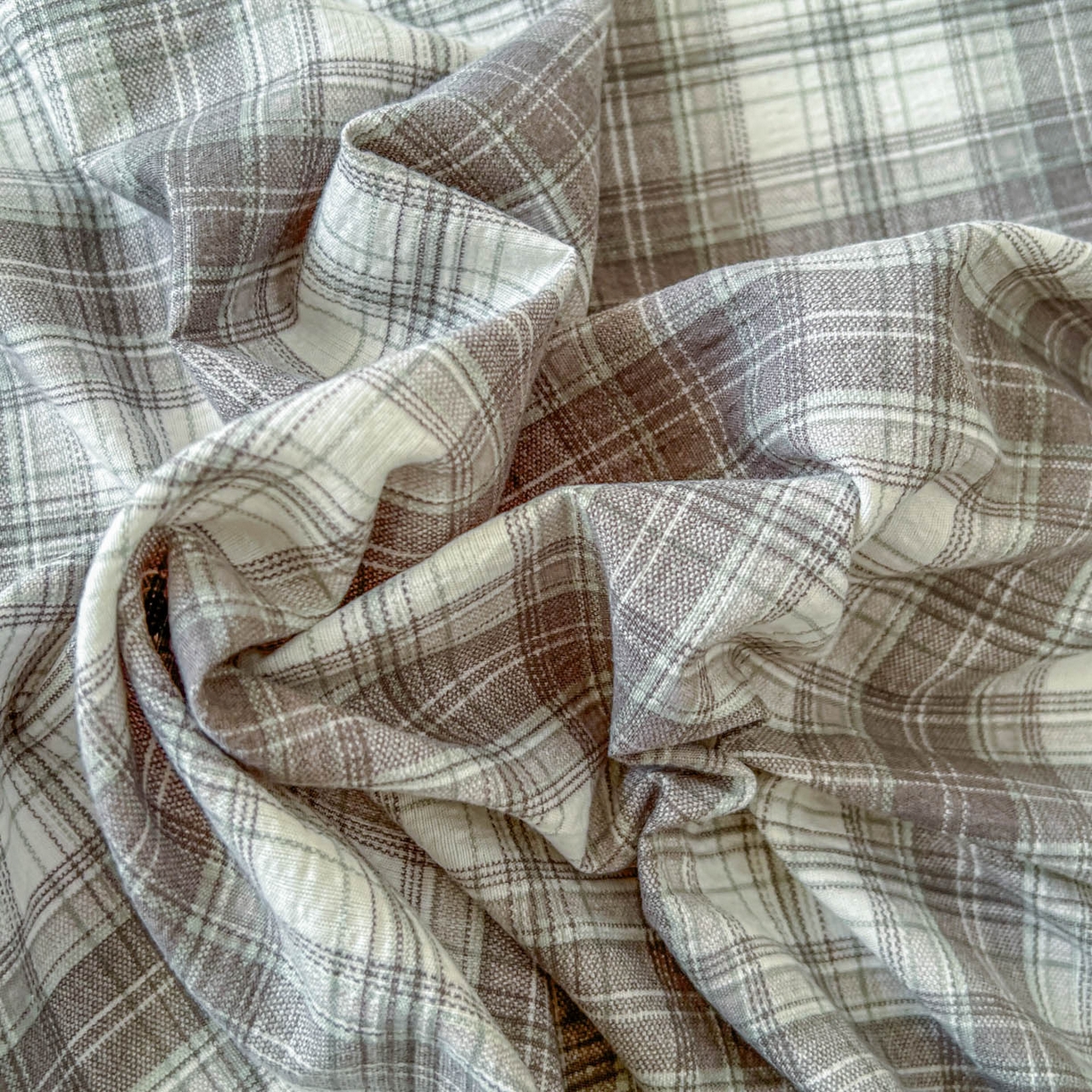 91家纺网 家纺一手货源 找家纺 思诺羽床笠 2026新款云感双层纱床单系列 灰格调