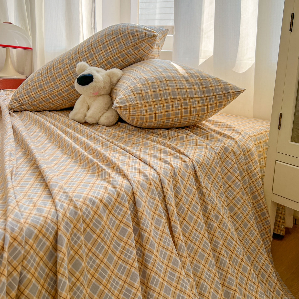 91家纺网 家纺一手货源 找家纺 思诺羽床笠 2026新款云感双层纱床单系列 简约格