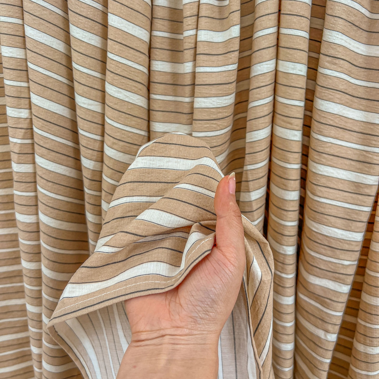 91家纺网 家纺一手货源 找家纺 思诺羽床笠 2026新款云感双层纱床单系列 流年-橙