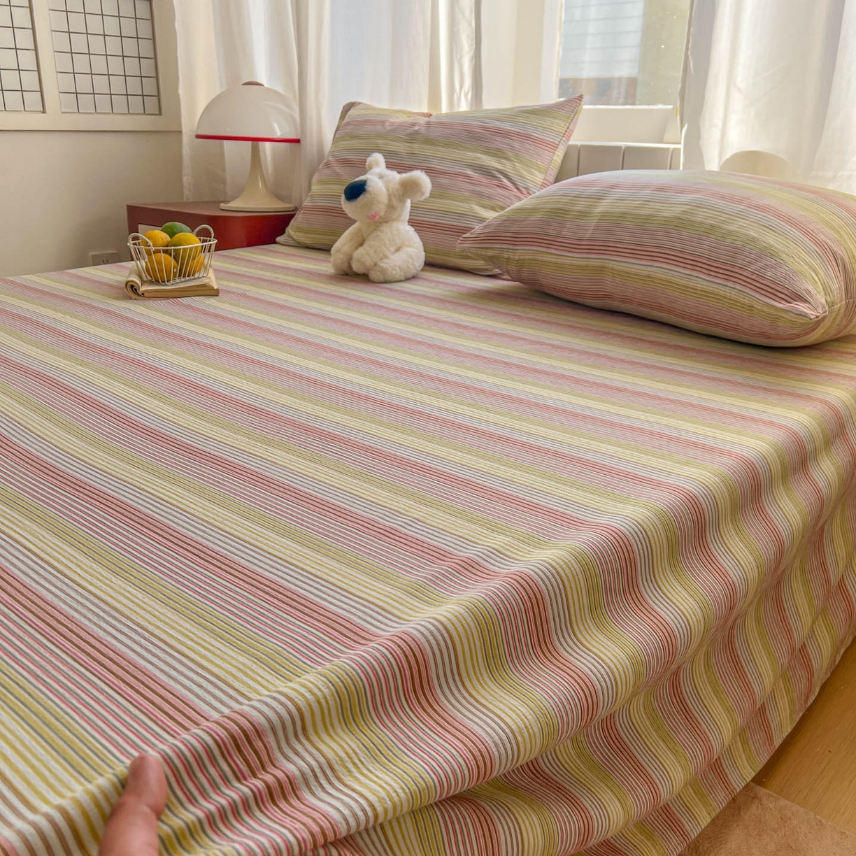 91家纺网 家纺一手货源 找家纺 思诺羽床笠 2026新款云感双层纱床单系列 流年-黄