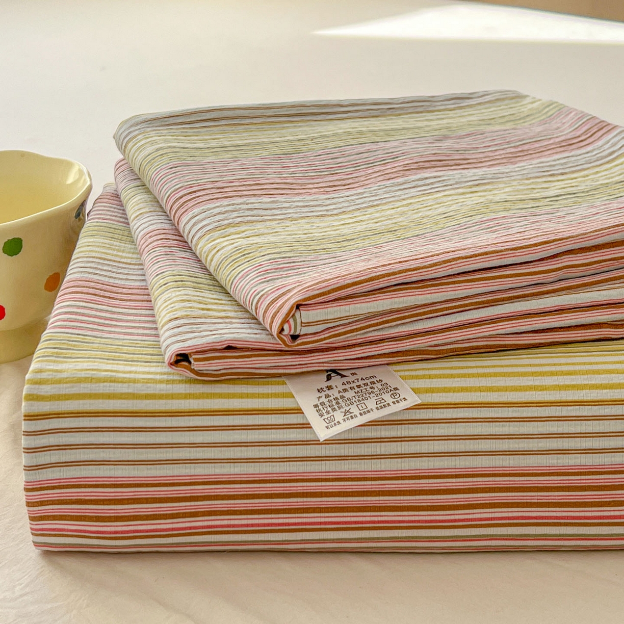 91家纺网 家纺一手货源 找家纺 思诺羽床笠 2026新款云感双层纱床单系列 流年-黄