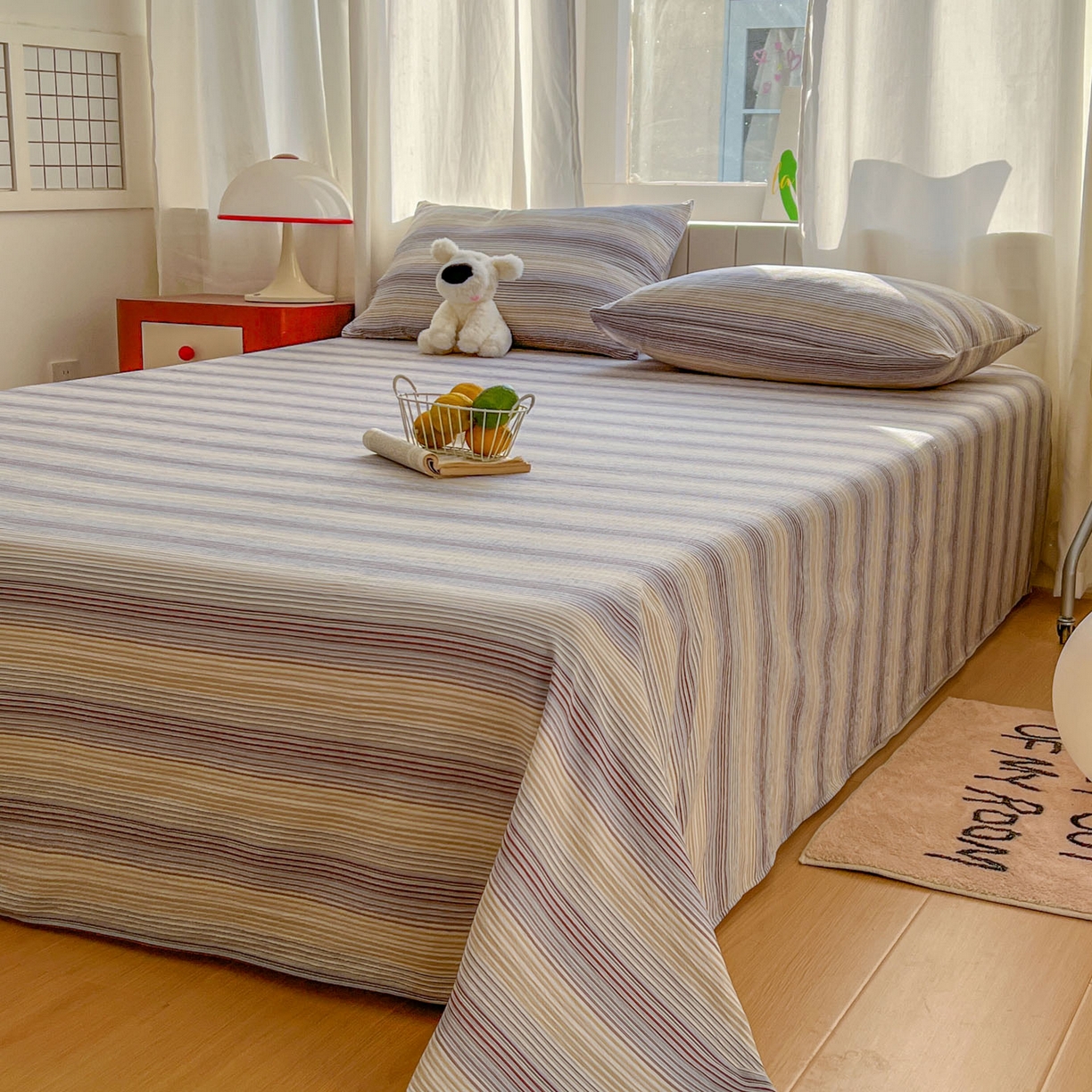 91家纺网 家纺一手货源 找家纺 思诺羽床笠 2026新款云感双层纱床单系列 流年-咖