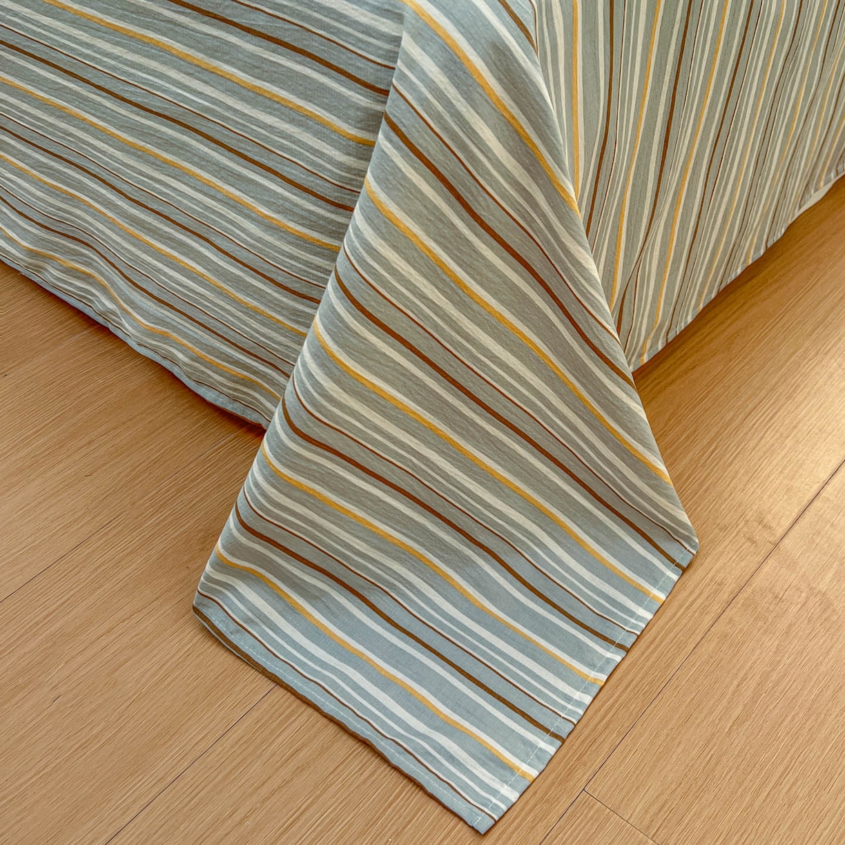 91家纺网 家纺一手货源 找家纺 思诺羽床笠 2026新款云感双层纱床单系列 流年-蓝