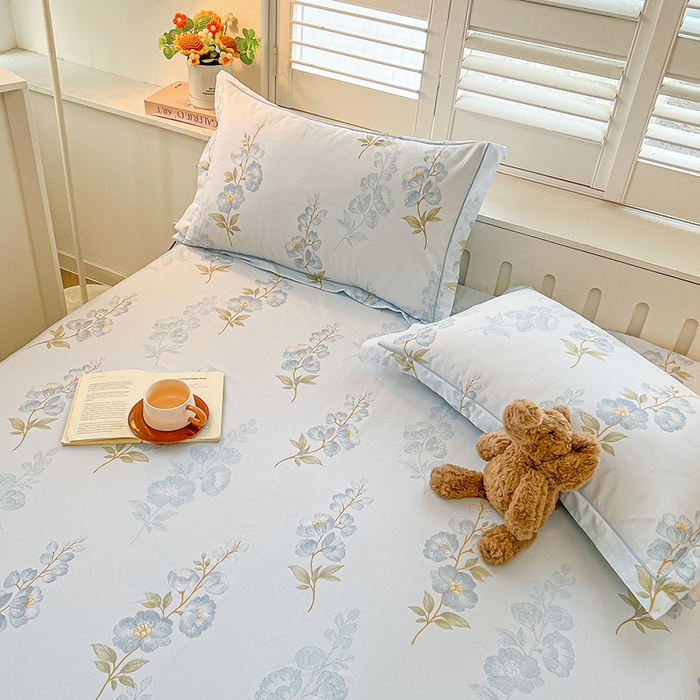 91家纺网 家纺一手货源 找家纺 名优家纺 2026新款60S13374高支密全棉印花纯色单床单 绣花仙-蓝