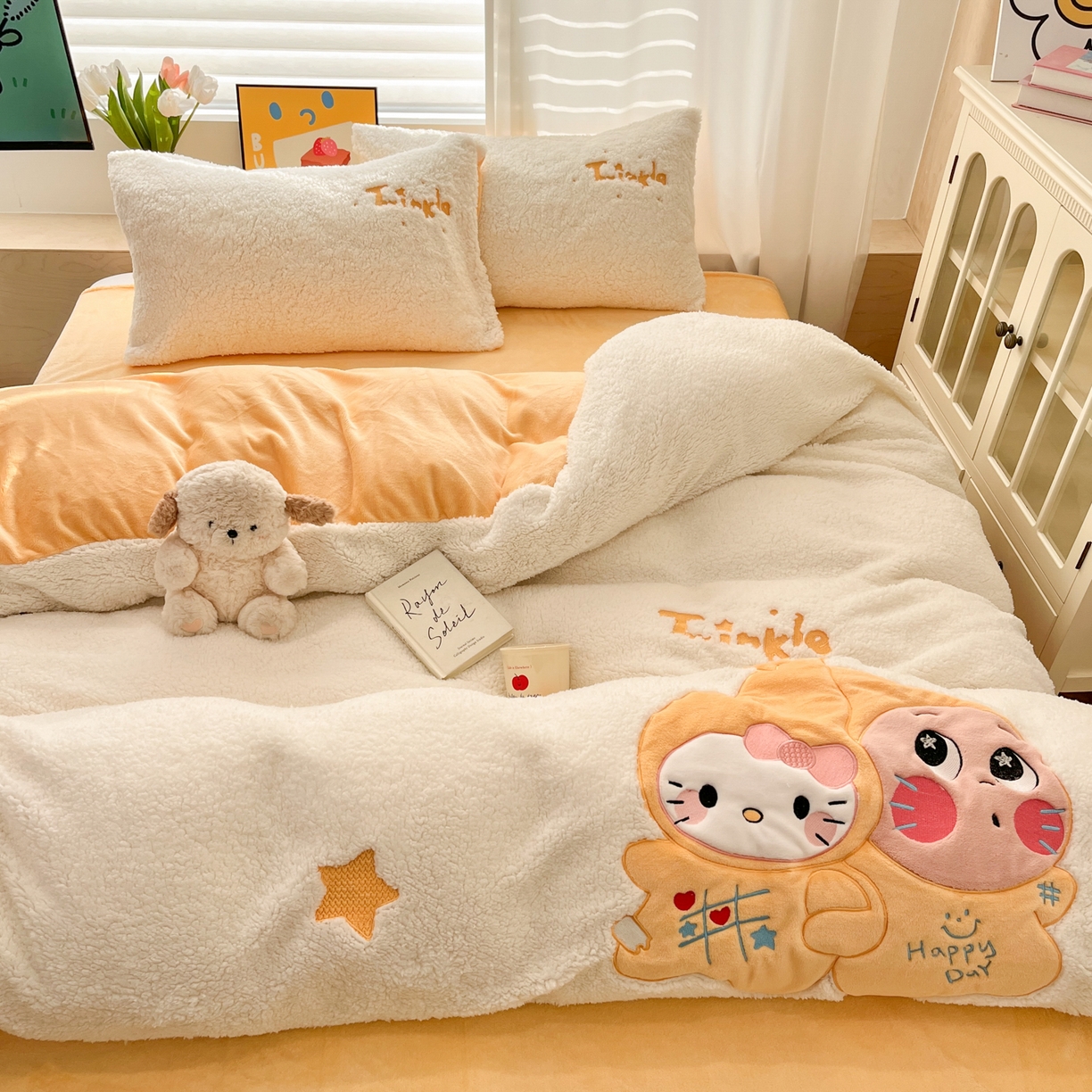 91家纺网 家纺一手货源 找家纺 （总）色鬼布艺高端家居主号 2025新款秋冬加厚素色大朵羊驼绒贴布刺绣220g全消光牛奶绒四件套-暖宝