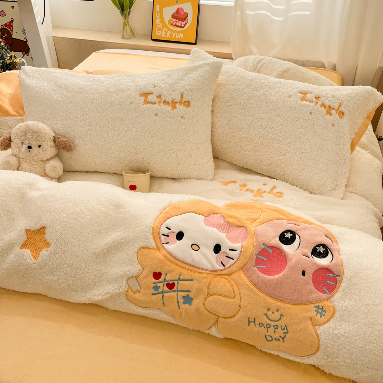 91家纺网 家纺一手货源 找家纺 （总）色鬼布艺高端家居主号 2025新款秋冬加厚素色大朵羊驼绒贴布刺绣220g全消光牛奶绒四件套-暖宝