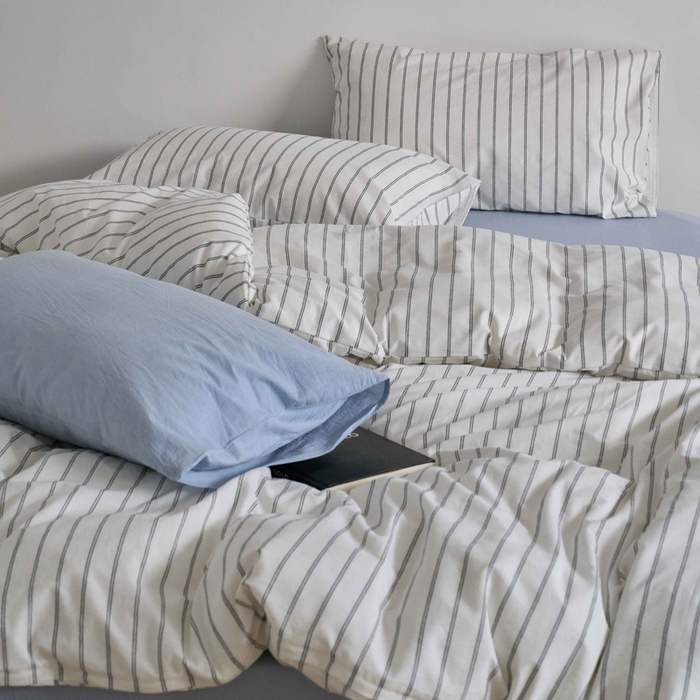 91家纺网 家纺一手货源 找家纺 （总）云上 2025新款32s全棉纯棉色织水洗棉韩式白色条纹四件套