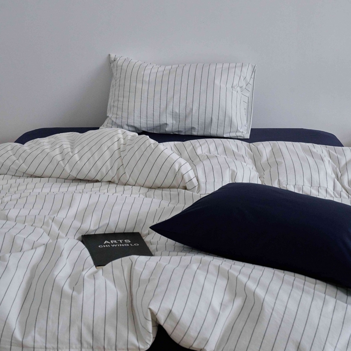 91家纺网 家纺一手货源 找家纺 云上 2025新款32s全棉纯棉色织水洗棉韩式白色条纹四件套 岩霜