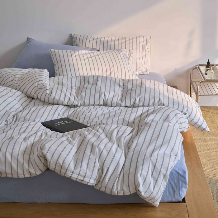 91家纺网 家纺一手货源 找家纺 （总）云上 2025新款32s全棉纯棉色织水洗棉韩式白色条纹四件套