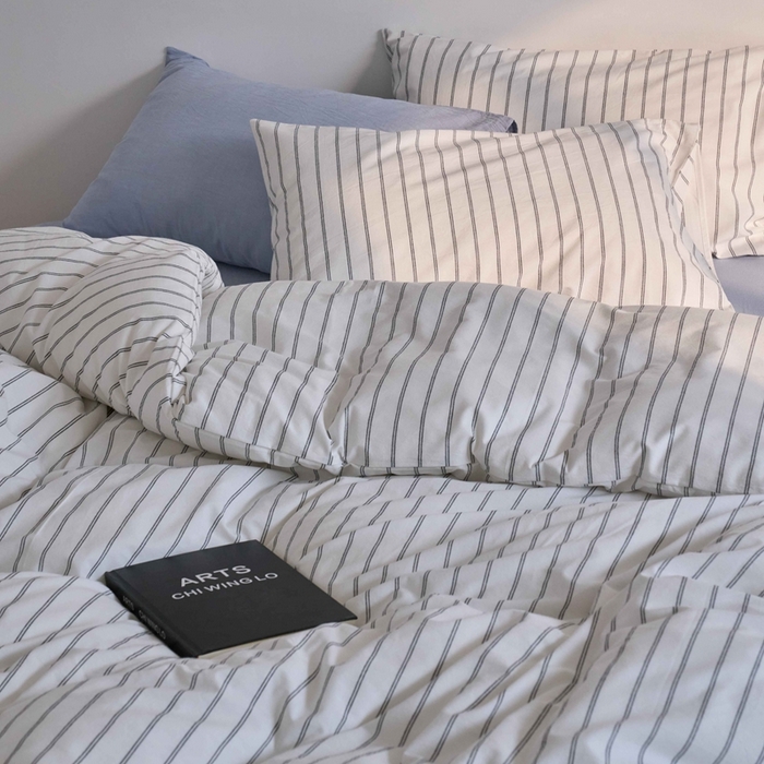 91家纺网 家纺一手货源 找家纺 （总）云上 2025新款32s全棉纯棉色织水洗棉韩式白色条纹四件套