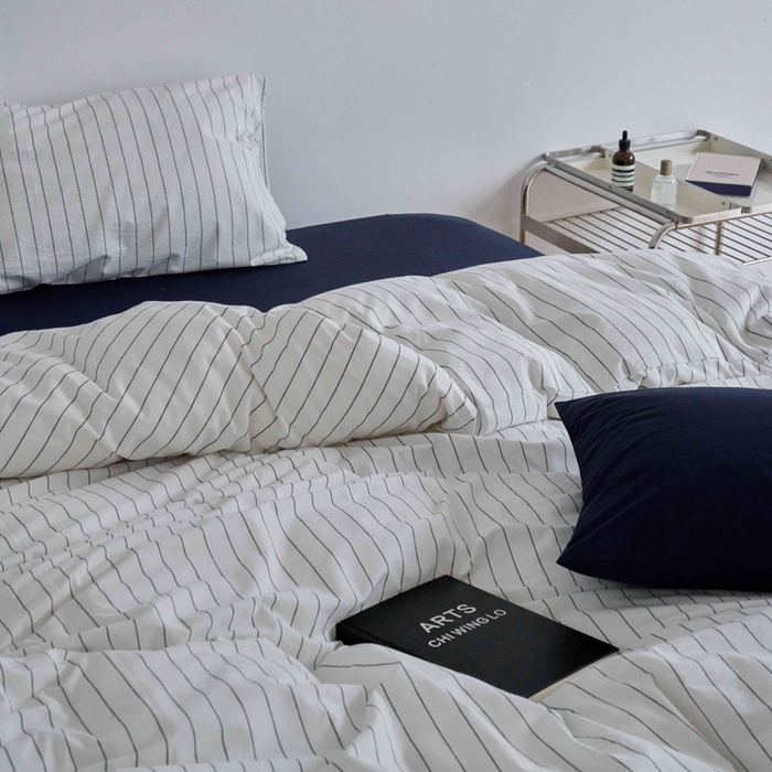 91家纺网 家纺一手货源 找家纺 云上 2025新款32s全棉纯棉色织水洗棉韩式白色条纹四件套 岩霜