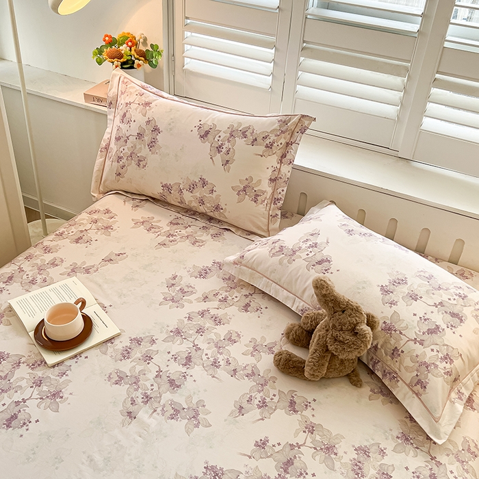 91家纺网 家纺一手货源 找家纺 名优家纺 2026新款60S13374高支密全棉印花纯色单床单 春日序-紫