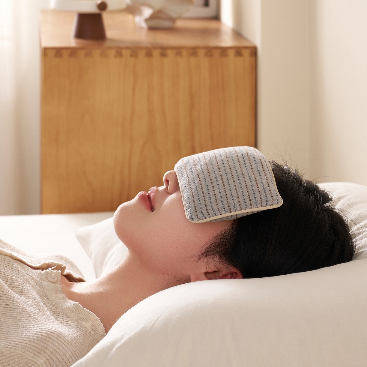 91家纺网 家纺一手货源 找家纺 乐可 2025新款全棉3D编织草本重力眼罩决明子薰衣草眼罩 草本重力眼罩-兰 【单只】