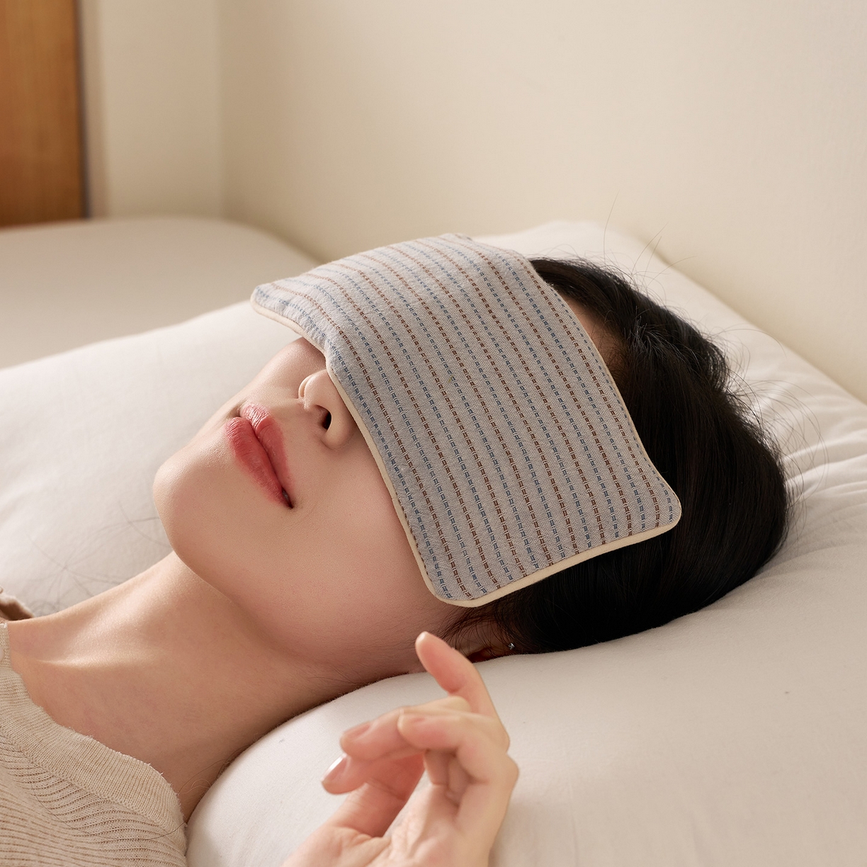 91家纺网 家纺一手货源 找家纺 乐可 2025新款全棉3D编织草本重力眼罩决明子薰衣草眼罩 草本重力眼罩-兰 【单只】