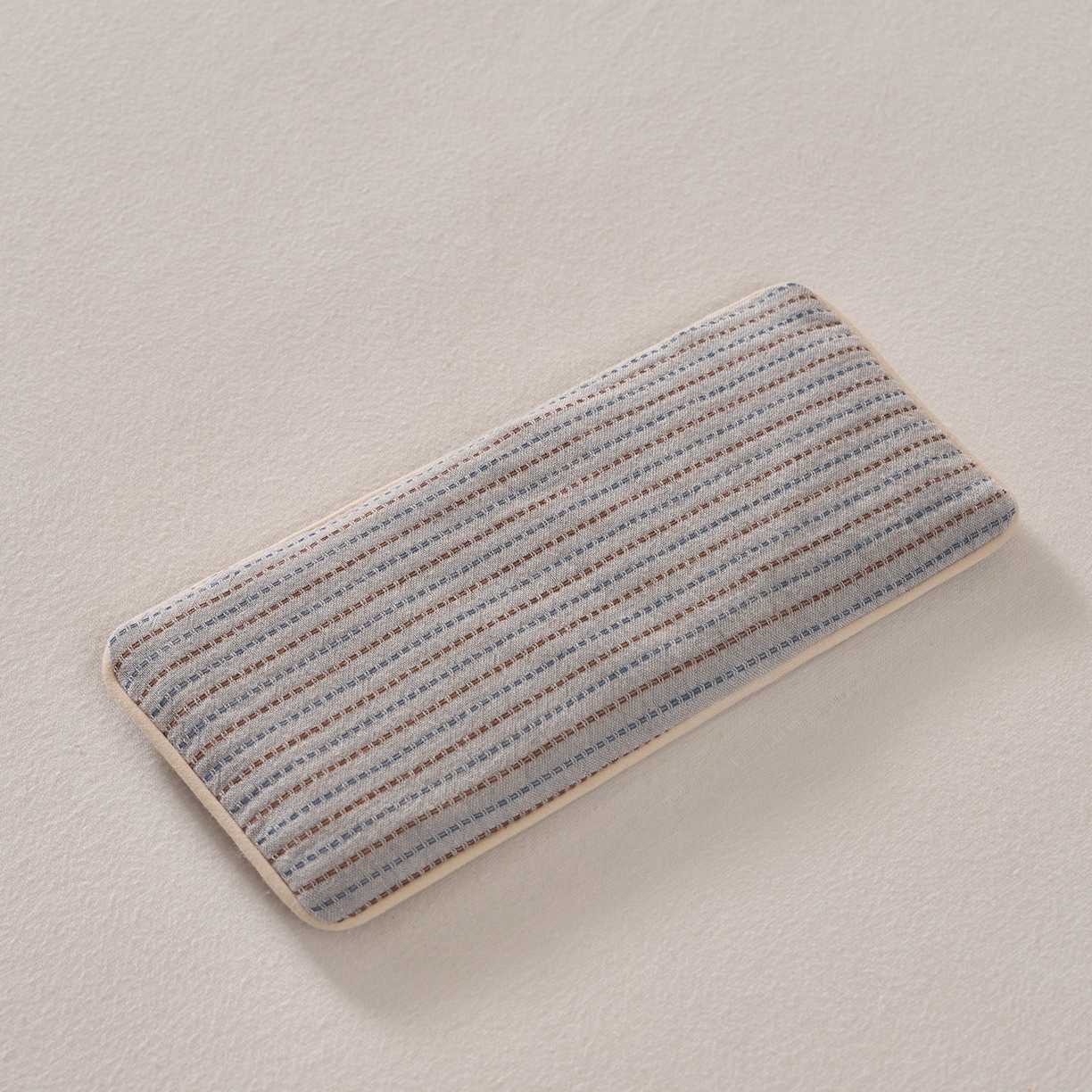 91家纺网 家纺一手货源 找家纺 乐可 2025新款全棉3D编织草本重力眼罩决明子薰衣草眼罩 草本重力眼罩-兰 【单只】