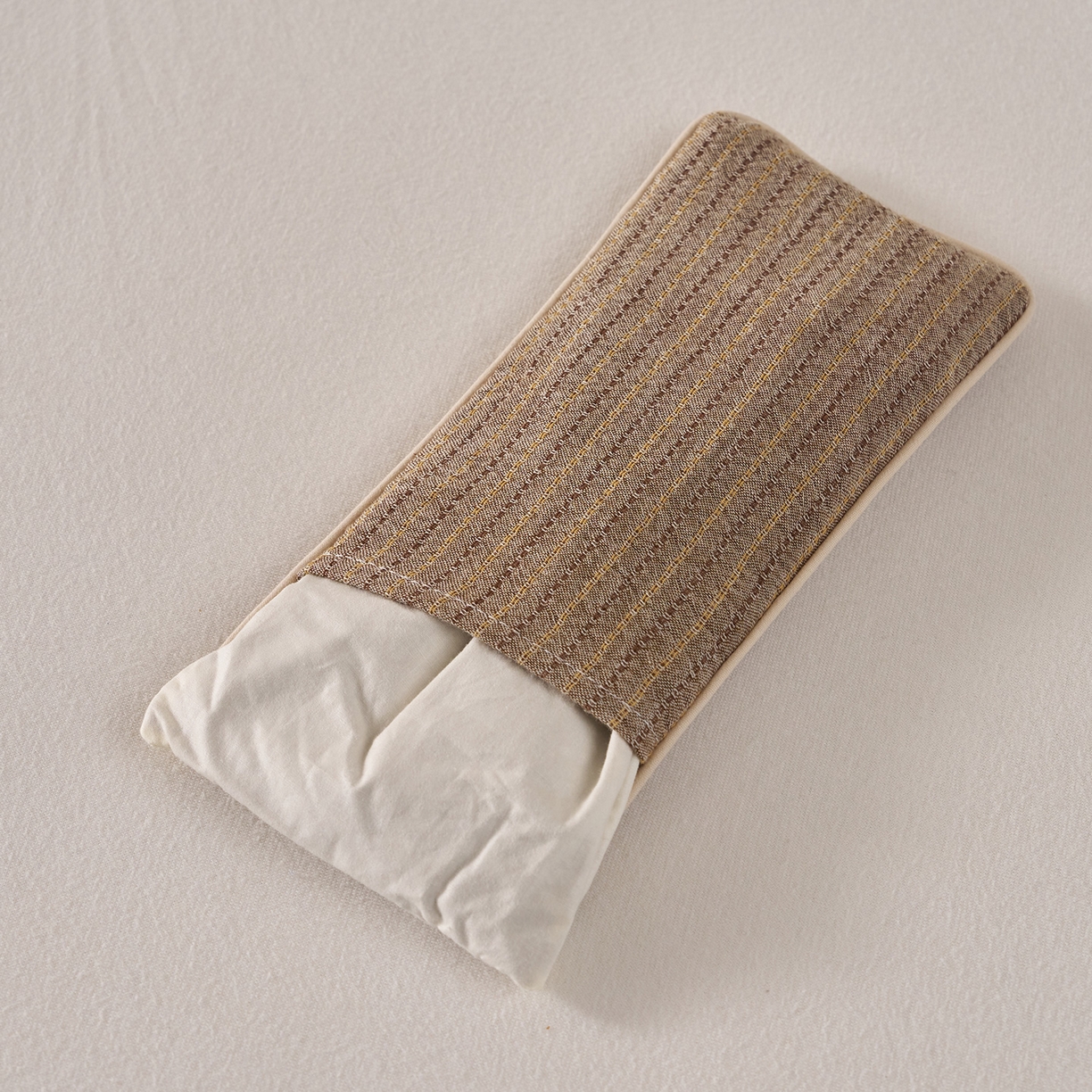 91家纺网 家纺一手货源 找家纺 乐可 2025新款全棉3D编织草本重力眼罩决明子薰衣草眼罩 草本重力眼罩-咖 【单只】