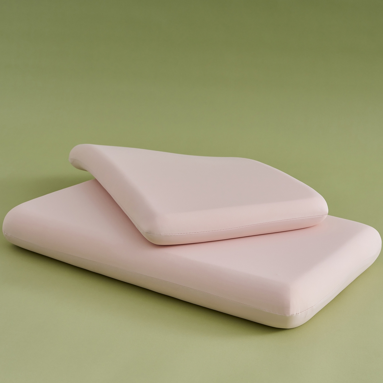 91家纺网 家纺一手货源 找家纺 （总）乐可 2025新款深睡云感记忆枕零压记忆棉慢回弹枕头枕芯