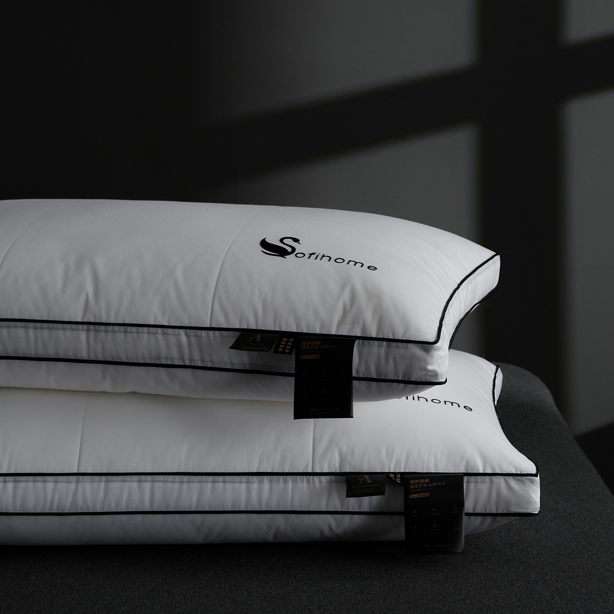 91家纺网 家纺一手货源 找家纺 乐可 2025新款黑天鹅酒店枕A类全棉枕头枕芯 黑天鹅酒店枕-高枕