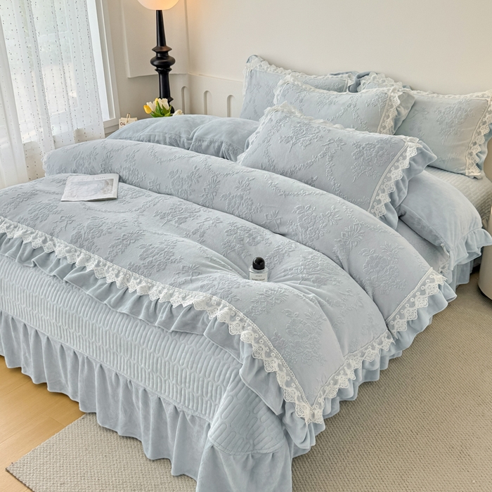 91家纺网 家纺一手货源 找家纺 锦格家纺 2024新款A类高克重牛奶绒四件套苏枚雅【天蓝】