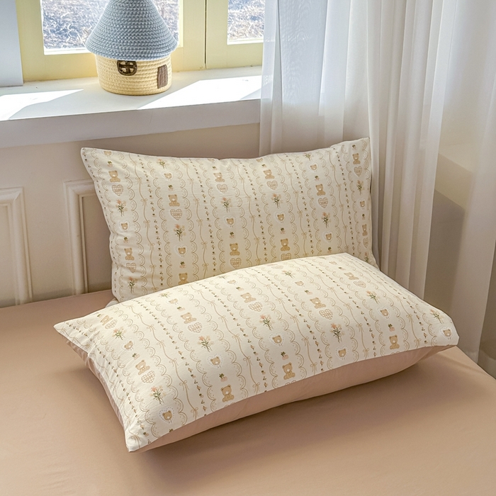 91家纺网 家纺一手货源 找家纺 麦乐迪 2025新款棉感睡眠水洗云感棉四件套 奶熊条纹