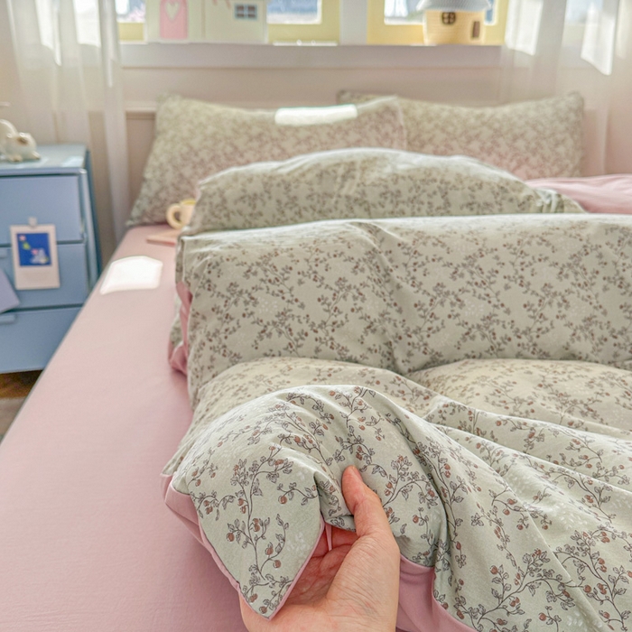 91家纺网 家纺一手货源 找家纺 麦乐迪 2025新款棉感睡眠水洗云感棉四件套 绿粉花簇