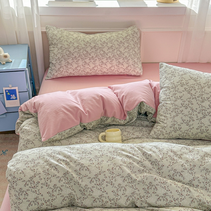 91家纺网 家纺一手货源 找家纺 麦乐迪 2025新款棉感睡眠水洗云感棉四件套 绿粉花簇