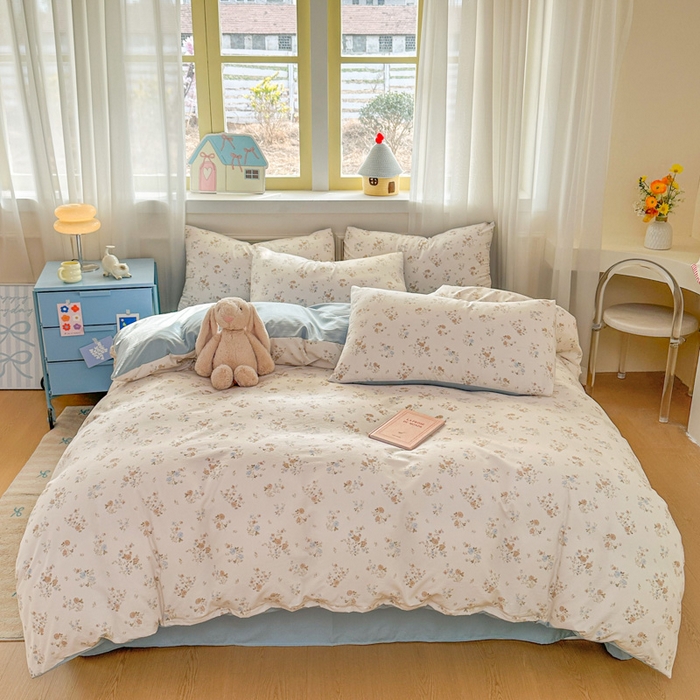 91家纺网 家纺一手货源 找家纺 麦乐迪 2025新款棉感睡眠水洗云感棉四件套 蓝白碎花