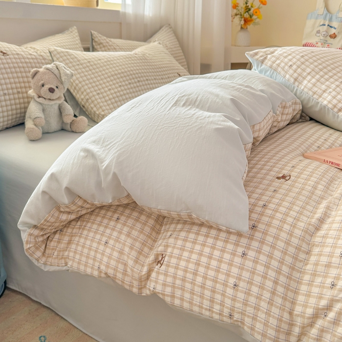 91家纺网 家纺一手货源 找家纺 麦乐迪 2025新款棉感睡眠水洗云感棉四件套 格纹木马