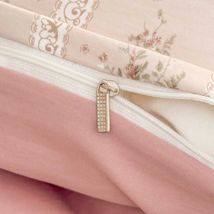 91家纺网 家纺一手货源 找家纺 麦乐迪 2025新款棉感睡眠水洗云感棉四件套 粉纹花束