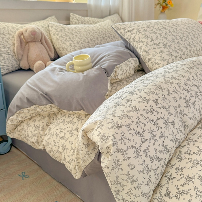 91家纺网 家纺一手货源 找家纺 麦乐迪 2025新款棉感睡眠水洗云感棉四件套 薄雾花影