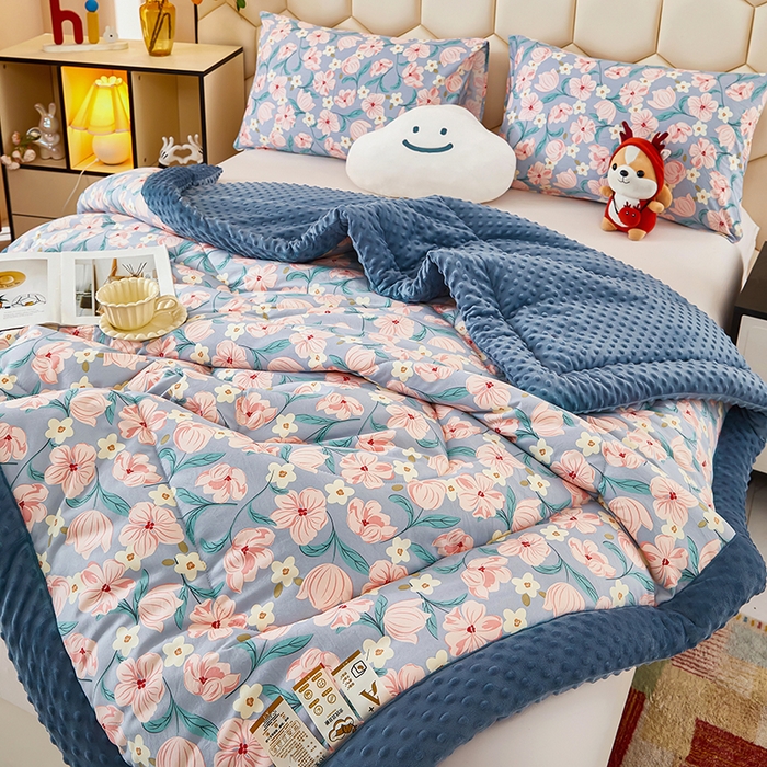 91家纺网 家纺一手货源 找家纺 蔻之羽 （全年现货）2026年新款豆豆被春秋被夏被加厚冬被空调被四季绒被子 安娜花园