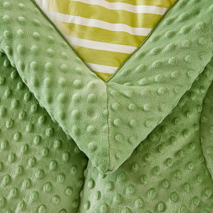 91家纺网 家纺一手货源 找家纺 蔻之羽 （全年现货）2026年新款豆豆被春秋被夏被加厚冬被空调被四季绒被子 真爱心语-绿