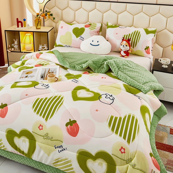 91家纺网 家纺一手货源 找家纺 蔻之羽 （全年现货）2026年新款豆豆被春秋被夏被加厚冬被空调被四季绒被子 真爱心语-绿