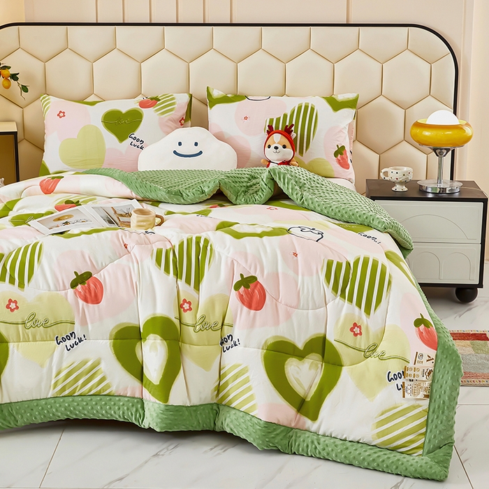 91家纺网 家纺一手货源 找家纺 蔻之羽 （全年现货）2026年新款豆豆被春秋被夏被加厚冬被空调被四季绒被子 真爱心语-绿
