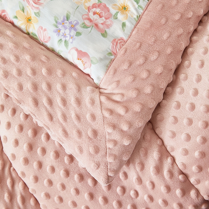 91家纺网 家纺一手货源 找家纺 蔻之羽 （全年现货）2026年新款豆豆被春秋被夏被加厚冬被空调被四季绒被子 春风里