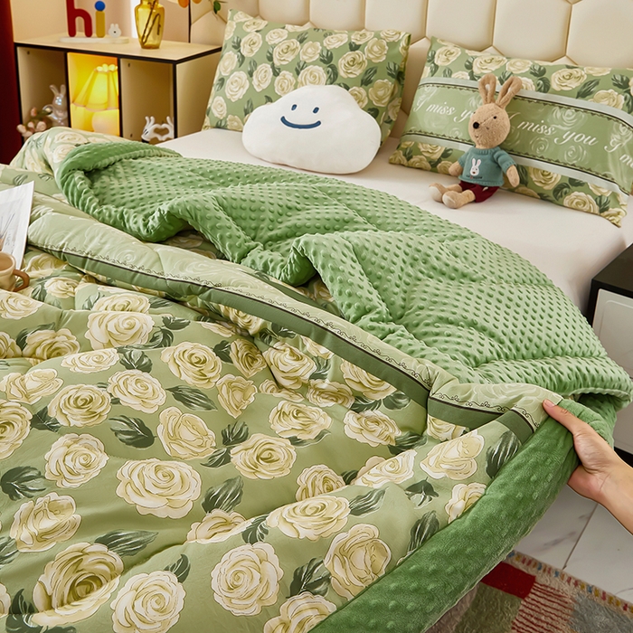 91家纺网 家纺一手货源 找家纺 蔻之羽 （全年现货）2026年新款豆豆被春秋被夏被加厚冬被空调被四季绒被子 半夏