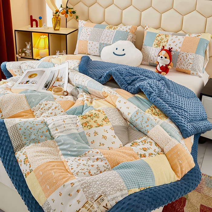 91家纺网 家纺一手货源 找家纺 蔻之羽 （全年现货）2026年新款豆豆被春秋被夏被加厚冬被空调被四季绒被子 百花格