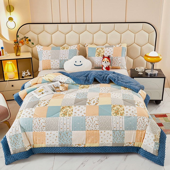 91家纺网 家纺一手货源 找家纺 蔻之羽 （全年现货）2026年新款豆豆被春秋被夏被加厚冬被空调被四季绒被子 百花格