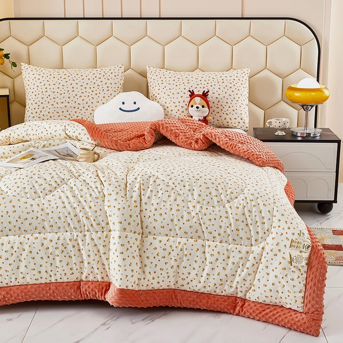 91家纺网 家纺一手货源 找家纺 蔻之羽 （全年现货）2026年新款豆豆被春秋被夏被加厚冬被空调被四季绒被子 好事发生