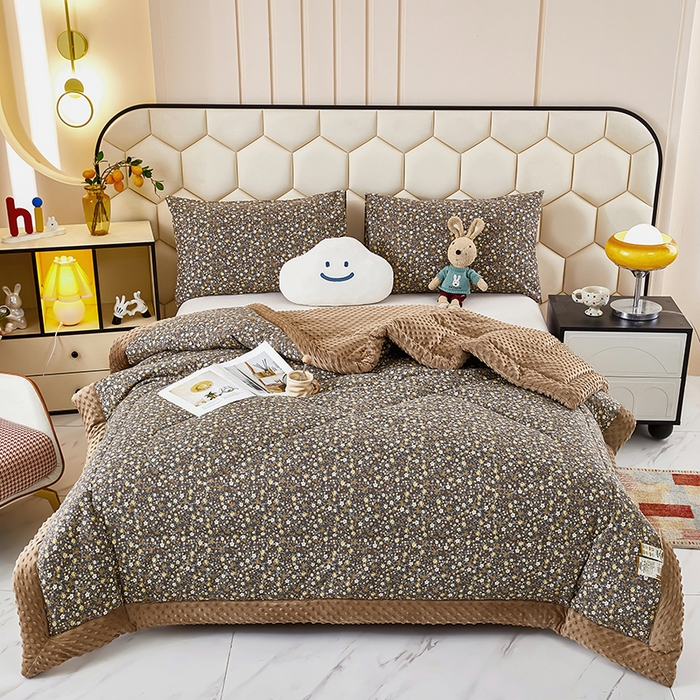 91家纺网 家纺一手货源 找家纺 蔻之羽 （全年现货）2026年新款豆豆被春秋被夏被加厚冬被空调被四季绒被子 南絮