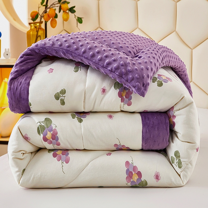 91家纺网 家纺一手货源 找家纺 蔻之羽 （全年现货）2026年新款豆豆被春秋被夏被加厚冬被空调被四季绒被子 葡萄紫