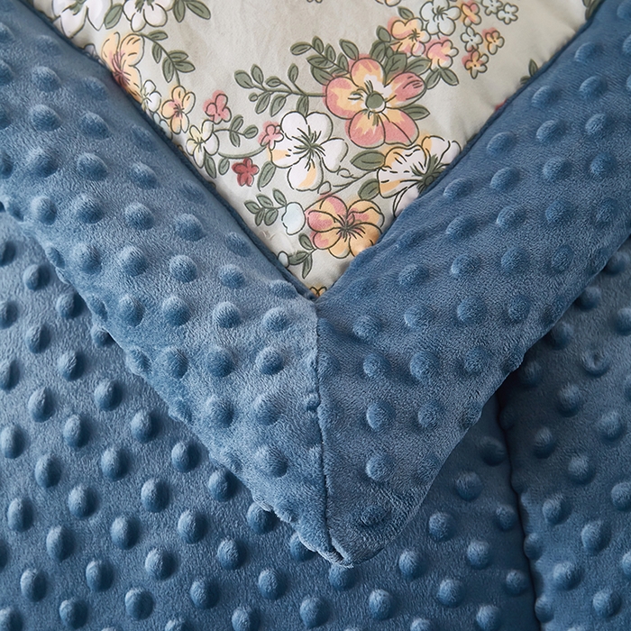 91家纺网 家纺一手货源 找家纺 蔻之羽 （全年现货）2026年新款豆豆被春秋被夏被加厚冬被空调被四季绒被子 叶音