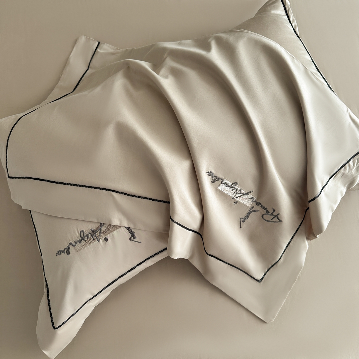 91家纺网 家纺一手货源 找家纺 新方向 2026新款刺绣全棉100s贡缎长绒棉四件套-哈德森 哈德森-香槟