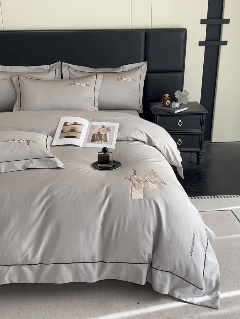 91家纺网 家纺一手货源 找家纺 新方向 2026新款刺绣全棉100s贡缎长绒棉四件套-哈德森 哈德森-爵士灰