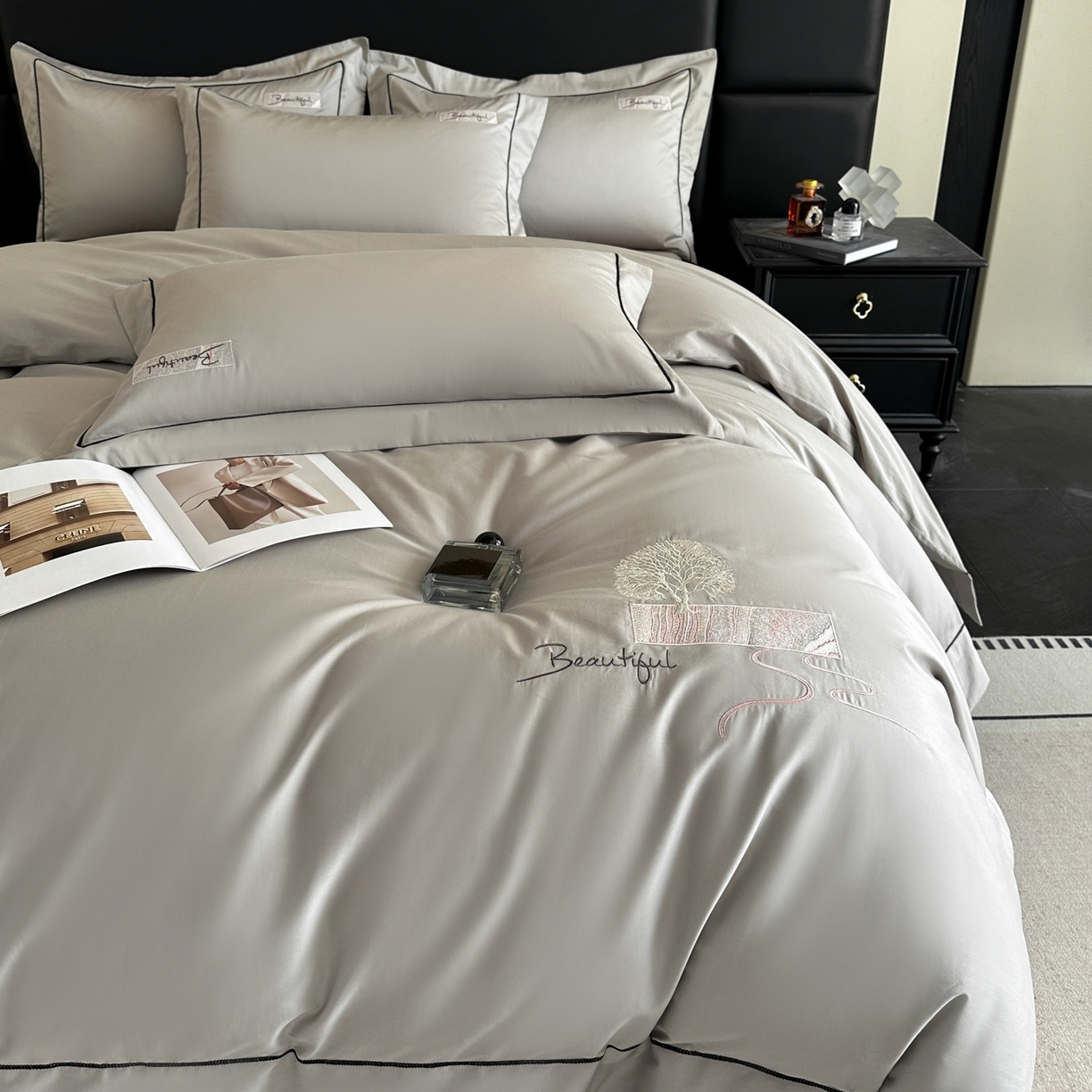 91家纺网 家纺一手货源 找家纺 （总）新方向 2025新款刺绣全棉100s贡缎长绒棉四件套-往事