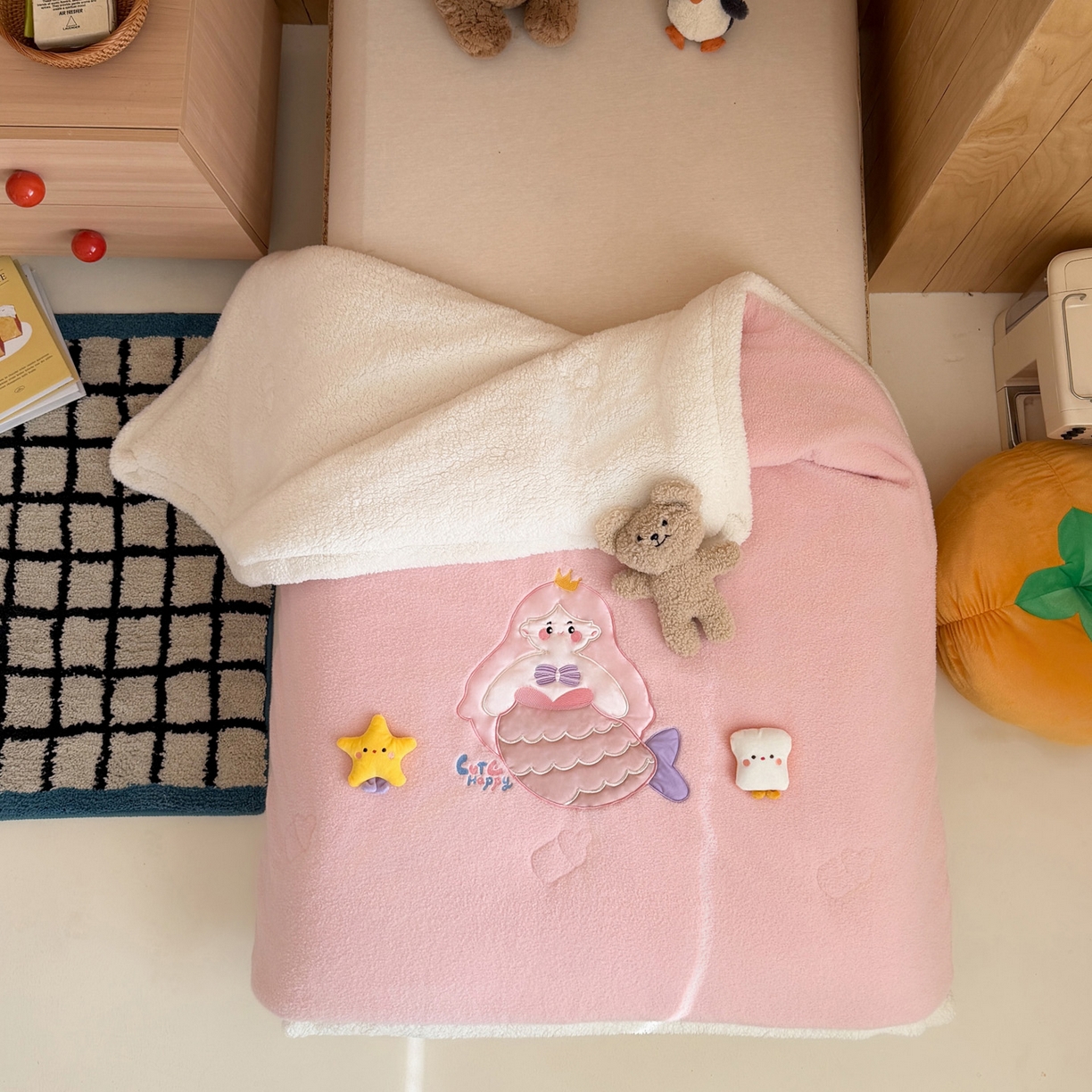 91家纺网 家纺一手货源 找家纺 （总）喜多兔儿童家纺 2025新款圆圆系列抗菌恒温奶柔羊咩绒毯毛毯被