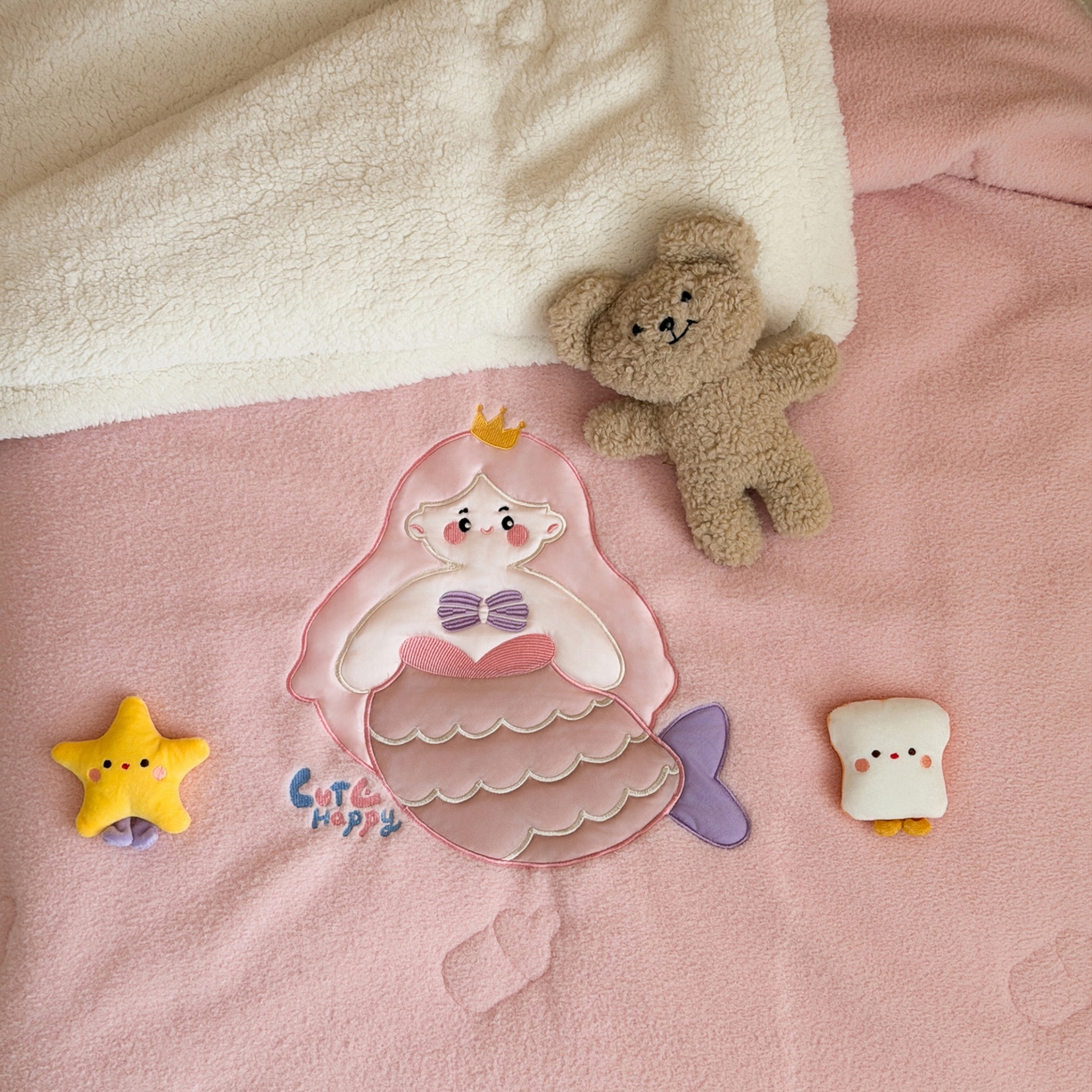 91家纺网 家纺一手货源 找家纺 （总）喜多兔儿童家纺 2025新款圆圆系列抗菌恒温奶柔羊咩绒毯毛毯被