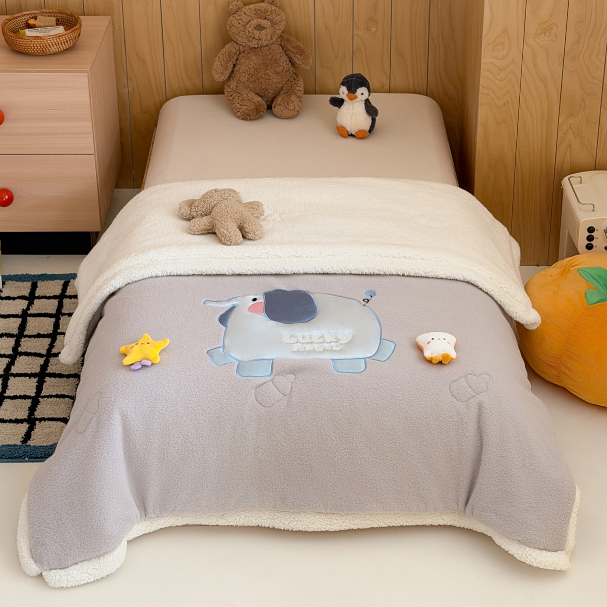 91家纺网 家纺一手货源 找家纺 （总）喜多兔儿童家纺 2025新款圆圆系列抗菌恒温奶柔羊咩绒毯毛毯被